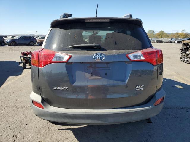 Photo 6 from auction – 2015 TOYOTA RAV4 XLE with VIN JTMRFREVXFD113809
