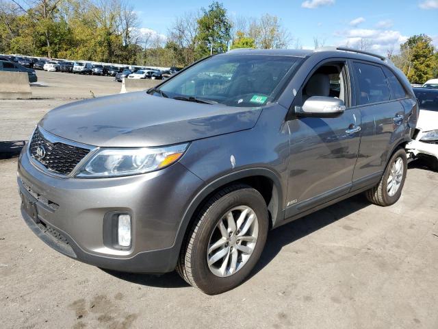 Photo 1 from auction – 2015 KIA SORENTO LX with VIN 5XYKTCA62FG562540