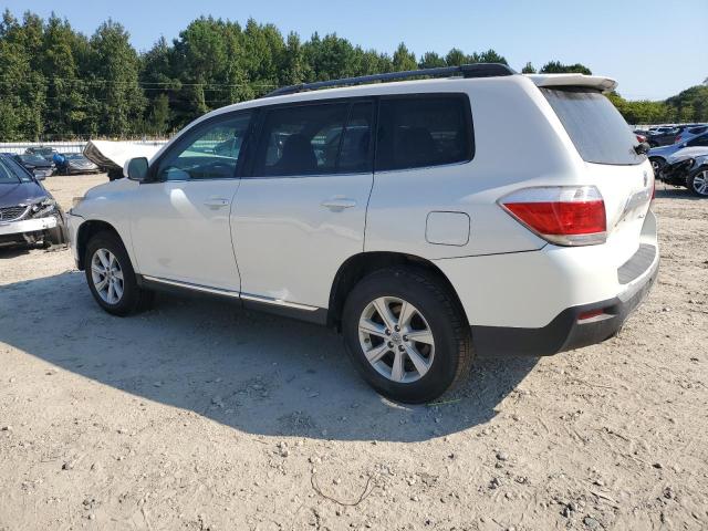 Photo 2 from auction – 2011 TOYOTA HIGHLANDER with VIN 5TDBK3EH7BS071991