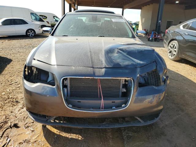 Photo 5 from auction – 2017 CHRYSLER 300C with VIN 2C3CCAEG3HH579867