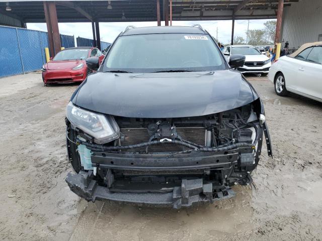 Photo 5 from auction – 2017 NISSAN ROGUE S with VIN KNMAT2MT8HP612204