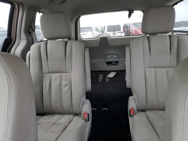 Photo 10 from auction – 2012 CHRYSLER TOWN & COU with VIN 2C4RC1CG5CR246291