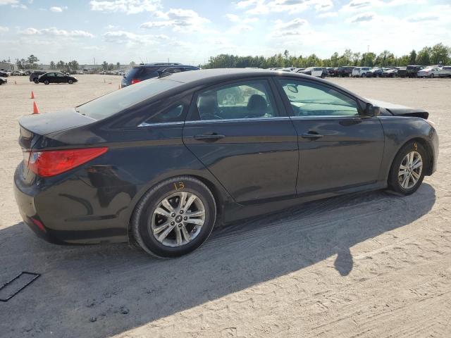 Photo 3 from auction – 2014 HYUNDAI SONATA GLS with VIN 5NPEB4AC3EH888303