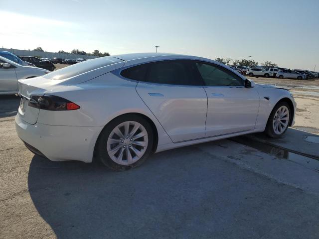Photo 3 from auction – 2018 TESLA MODEL S with VIN 5YJSA1E26JF258371
