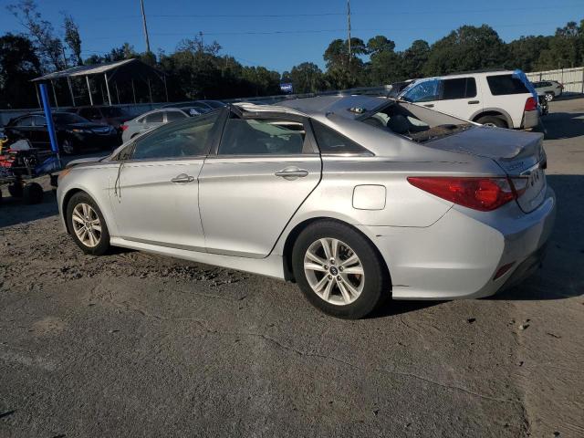 Photo 2 from auction – 2014 HYUNDAI SONATA GLS with VIN 5NPEB4AC9EH821575
