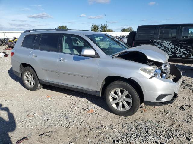 Photo 4 from auction – 2012 TOYOTA HIGHLANDER with VIN 5TDBK3EH7CS166228