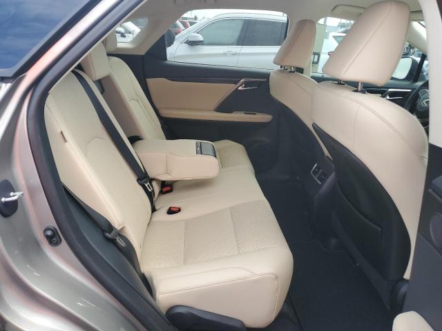 Фото 10 с аукциона – 2022 LEXUS RX 350 BAS с VIN 2T2AZMAA0NC222748