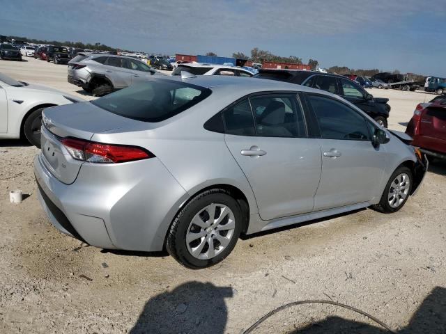Photo 3 from auction – 2022 TOYOTA COROLLA LE with VIN 5YFEPMAE4NP318011