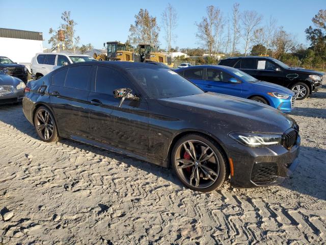 صورة رقم 4 من المزاد - 2021 BMW M550XI مع VIN WBA13BK04MCF56093