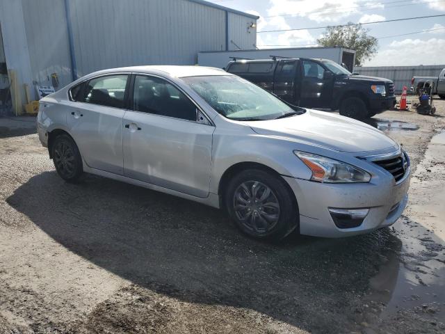 Photo 4 from auction – 2014 NISSAN ALTIMA with VIN 1N4AL3AP0EC403853
