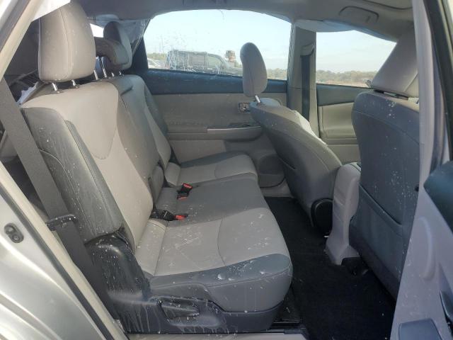 Photo 11 from auction – 2015 TOYOTA PRIUS V with VIN JTDZN3EU5FJ021581