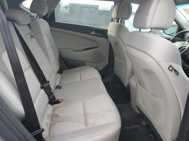 Photo 11 from auction – 2018 HYUNDAI TUCSON SEL with VIN KM8J3CA49JU730574