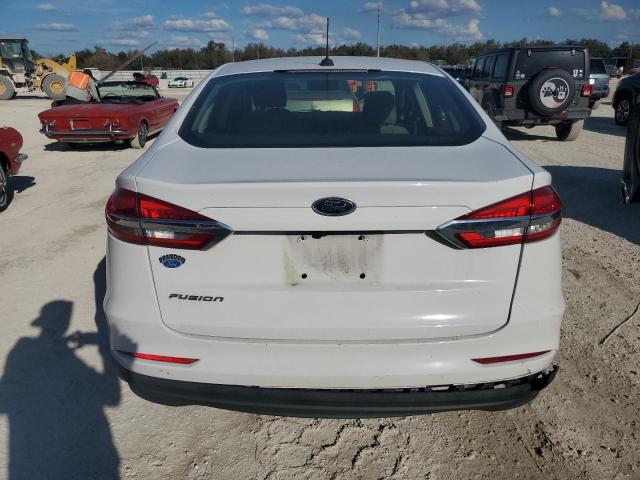 Photo 6 from auction – 2019 FORD FUSION S with VIN 3FA6P0G75KR193974