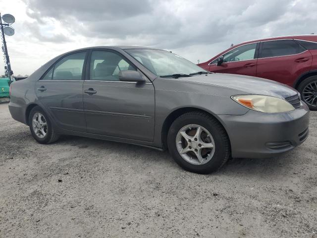 Photo 4 from auction – 2002 TOYOTA CAMRY LE with VIN 4T1BE32K02U611468