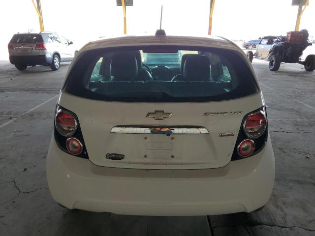 Photo 6 from auction – 2015 CHEVROLET SONIC LTZ with VIN 1G1JE6SB4F4210974