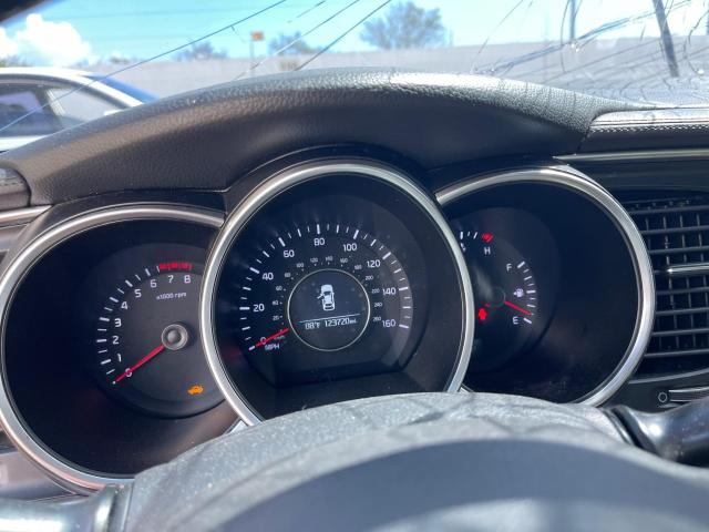Photo 9 from auction – 2015 KIA OPTIMA EX with VIN 5XXGN4A70FG381021