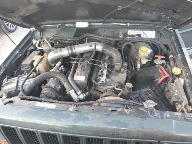 Photo 12 from auction – 2001 JEEP CHEROKEE S with VIN 1J4FF48S81L547646
