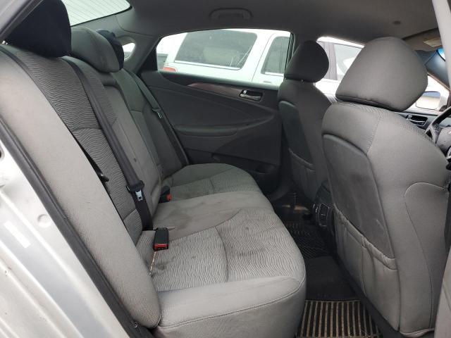 Photo 10 from auction – 2012 HYUNDAI SONATA HYB with VIN KMHEC4A45CA032068