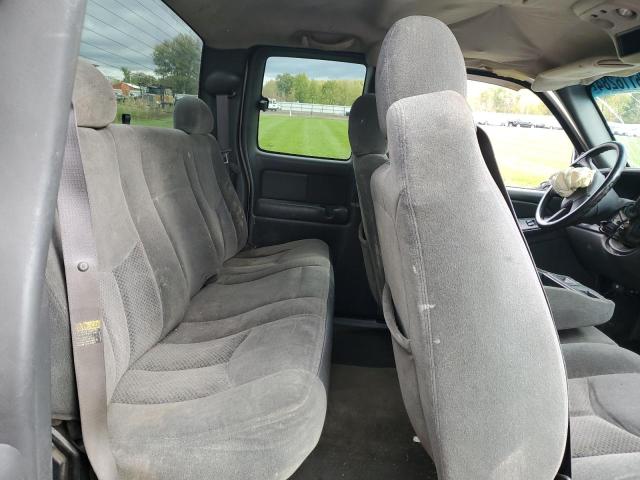 Photo 10 from auction – 2004 CHEVROLET SILVERADO with VIN 1GCEC19V54E204447