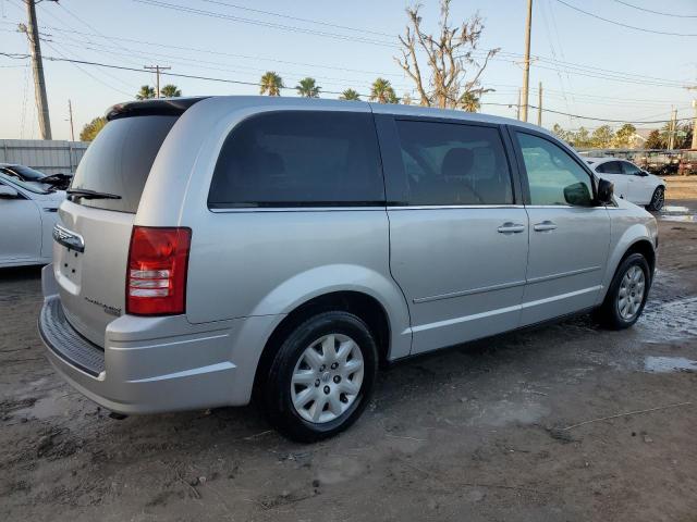 Photo 3 from auction – 2009 CHRYSLER TOWN & COU with VIN 2A8HR44E09R556150