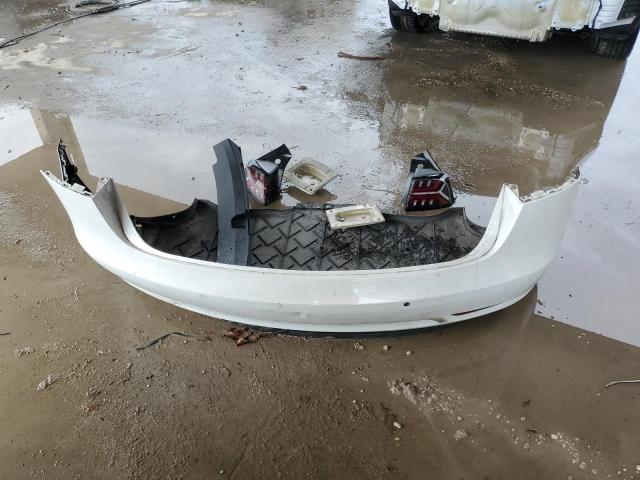Photo 12 from auction – 2018 TESLA MODEL 3 with VIN 5YJ3E1EB2JF097963