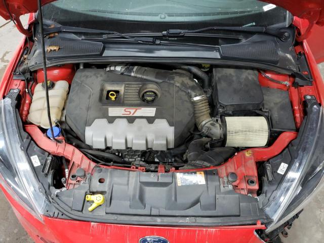 Photo 11 from auction – 2017 FORD FOCUS ST with VIN 1FADP3L9XHL257370