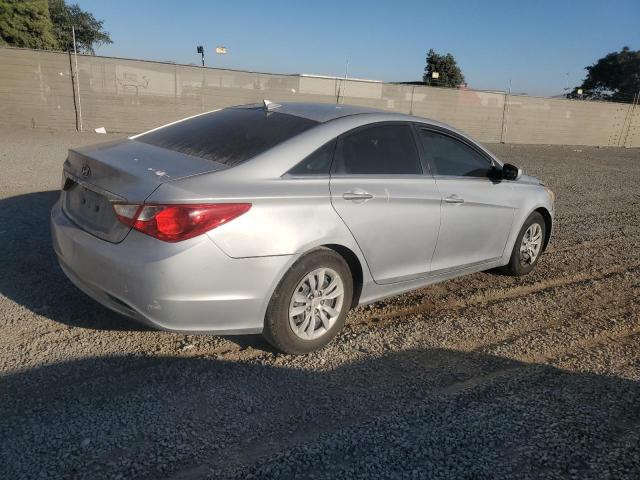 Photo 3 from auction – 2012 HYUNDAI SONATA GLS with VIN 5NPEB4AC5CH441761