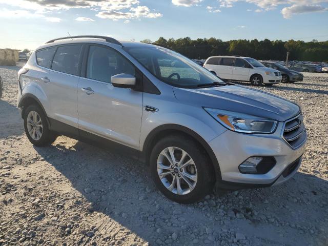 Photo 4 from auction – 2018 FORD ESCAPE SE with VIN 1FMCU0GD3JUD13754