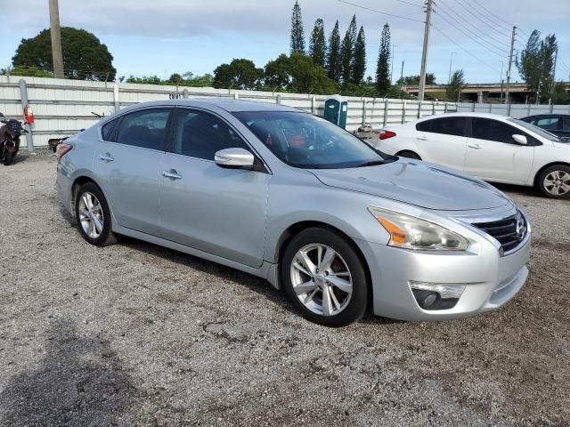 Photo 4 from auction – 2013 NISSAN ALTIMA 2.5 with VIN 1N4AL3AP1DN555997