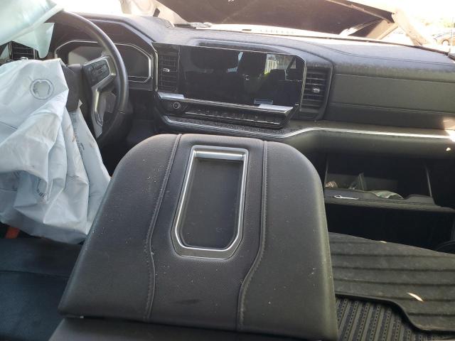 Photo 8 from auction – 2022 CHEVROLET SILVERADO with VIN 1GCUDGET7NZ635933