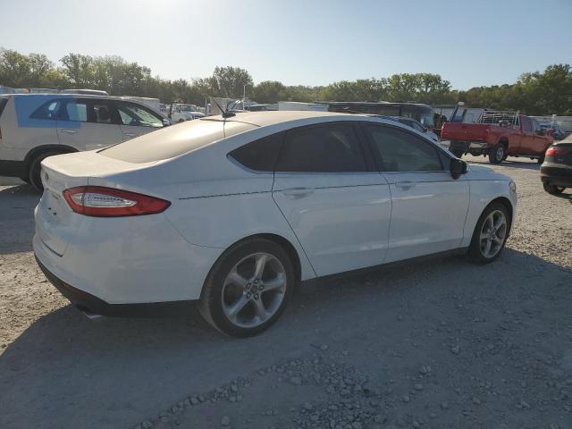 Photo 3 from auction – 2013 FORD FUSION S with VIN 3FA6P0G75DR105931