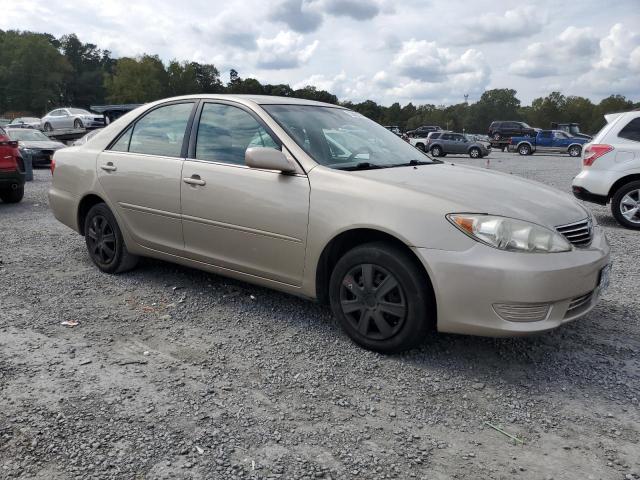 Photo 4 from auction – 2005 TOYOTA CAMRY LE with VIN 4T1BE32K75U015228