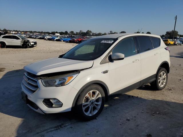 Photo 1 from auction – 2017 FORD ESCAPE SE with VIN 1FMCU9GD9HUE47327
