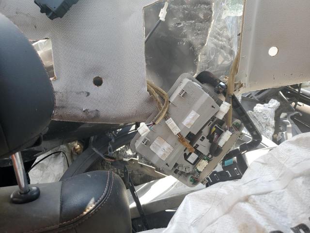 Photo 8 from auction – 2019 NISSAN PATHFINDER with VIN 5N1DR2MN2KC630351
