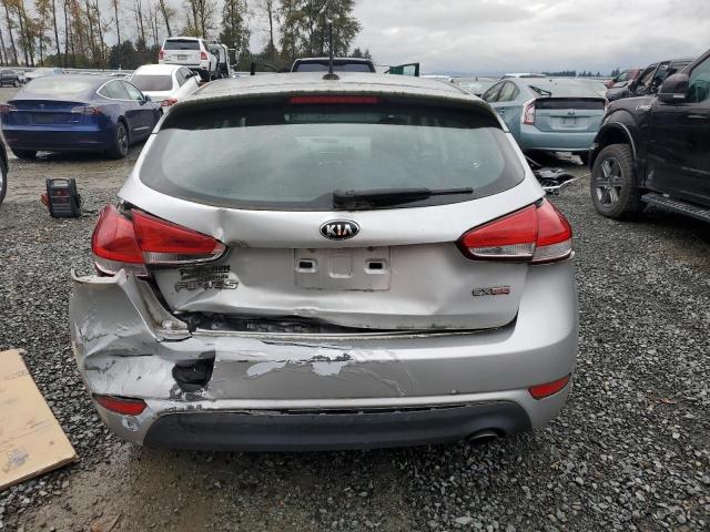Photo 6 from auction – 2016 KIA FORTE EX with VIN KNAFX5A86G5597480