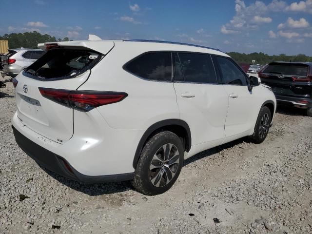 Photo 3 from auction – 2021 TOYOTA HIGHLANDER with VIN 5TDGZRAH2MS526288