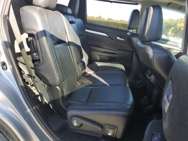 Zdjęcie 11 z aukcji – 2015 TOYOTA HIGHLANDER z VIN 5TDKKRFH3FS060302