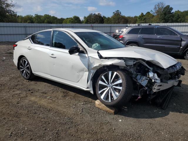 Photo 4 from auction – 2019 NISSAN ALTIMA SR with VIN 1N4BL4CV8KN316904