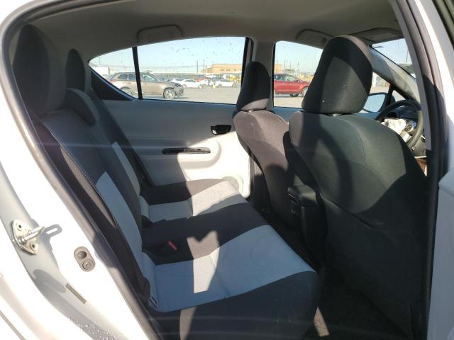 Photo 11 from auction – 2012 TOYOTA PRIUS C with VIN JTDKDTB36C1501365