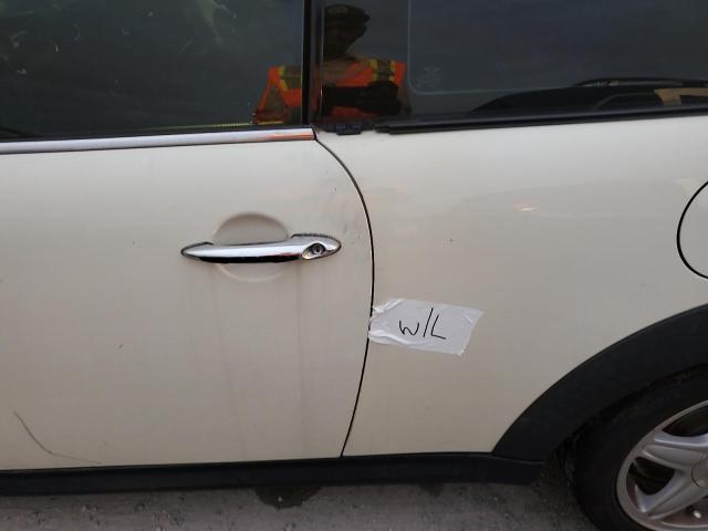 Photo 12 from auction – 2009 MINI COOPER with VIN WMWMF33569TW75949