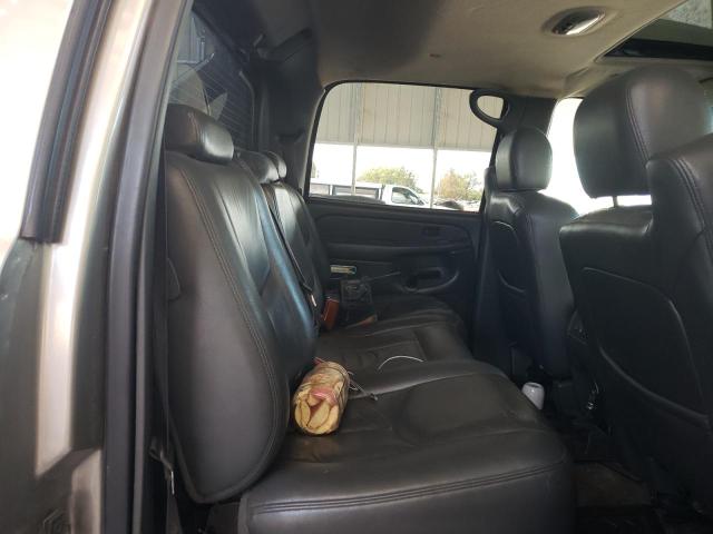 Photo 10 from auction – 2003 CHEVROLET AVALANCHE with VIN 3GNEK13T33G104842