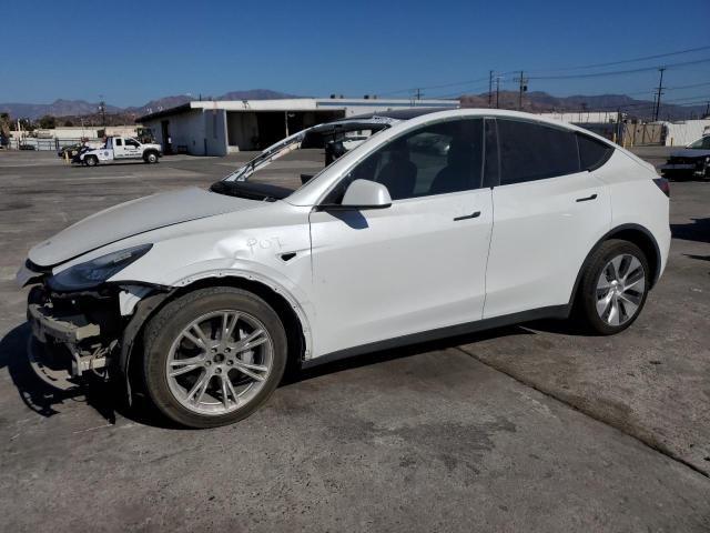 TESLA MODEL Y 2022 with VIN 7SAYGDEEXNF366683 - Photo from auction