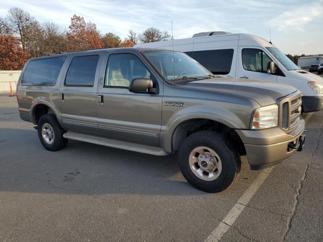Снимка 4 от търг – 2005 FORD EXCURSION с VIN 1FMNU43S65ED42492