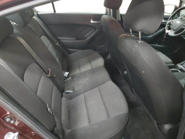 Photo 10 from auction – 2017 KIA FORTE LX with VIN 3KPFK4A77HE157082