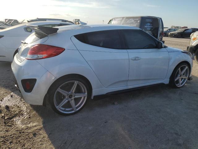 Photo 3 from auction – 2016 HYUNDAI VELOSTER T with VIN KMHTC6AE3GU287866
