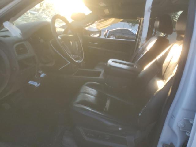 Photo 7 from auction – 2011 CHEVROLET AVALANCHE with VIN 3GNTKFE33BG105408