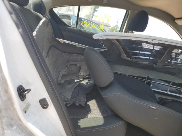 Photo 10 from auction – 2017 NISSAN VERSA S with VIN 3N1CN7AP2HL858249