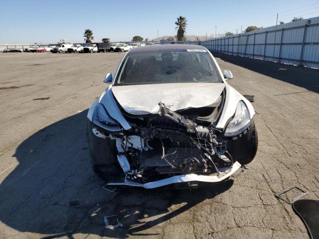 Photo 5 from auction – 2018 TESLA MODEL 3 with VIN 5YJ3E1EB6JF185897