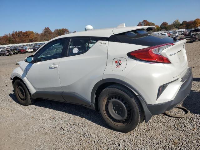 Photo 2 from auction – 2019 TOYOTA C-HR XLE with VIN NMTKHMBX5KR098217