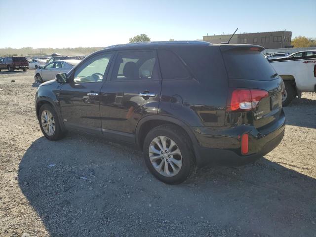 Photo 2 from auction – 2014 KIA SORENTO EX with VIN 5XYKUDA76EG533309